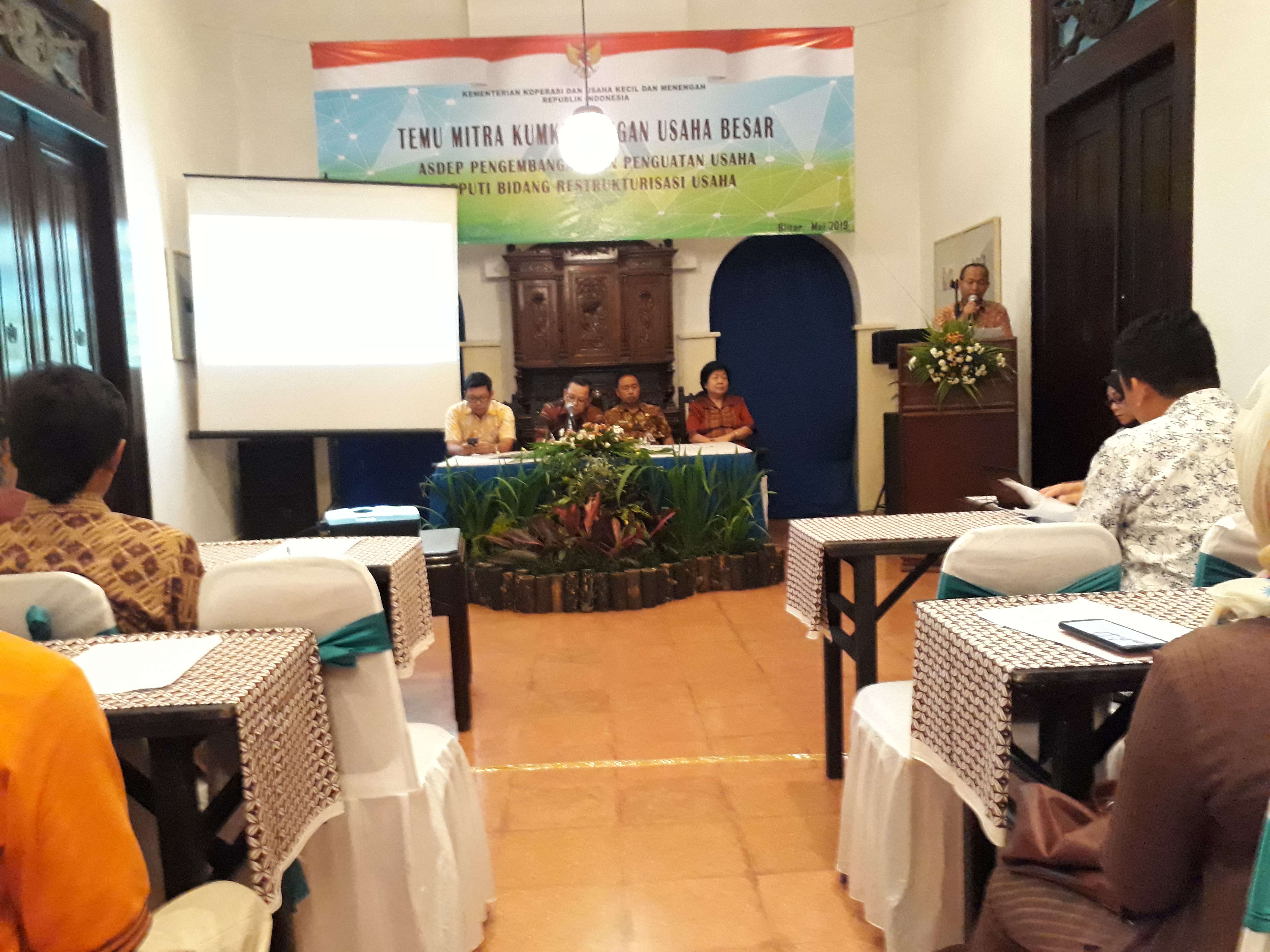 TEMU MITRA KUMKM DENGAN USAHA BESAR